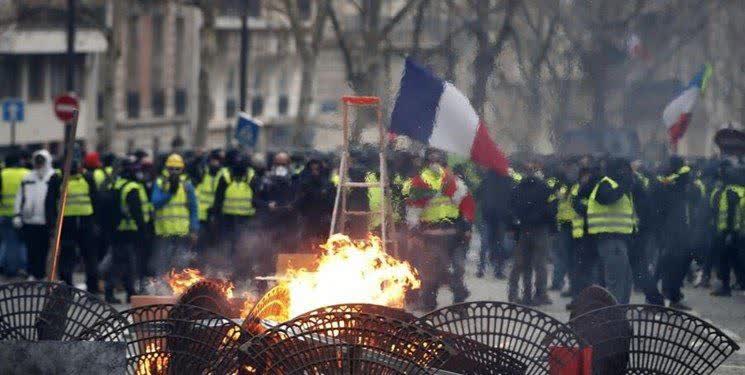 کاهش_جمعیت جوان یکی از علل اعتراضات فرانسه