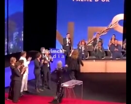 برخورد متمدنانه با منتقد، در جشنواره کن مهد آزدی