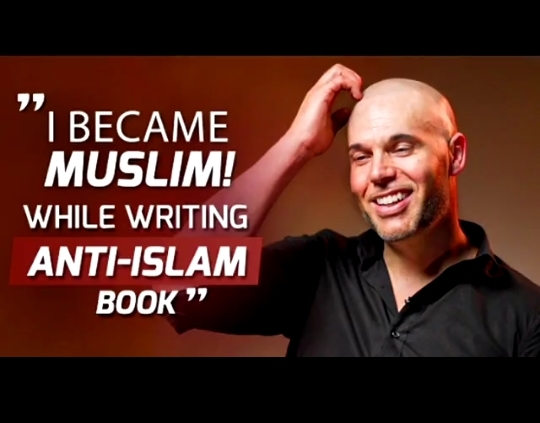 مسلمان شدن مسیحی که در حال نوشتن کتاب ضد اسلام بود