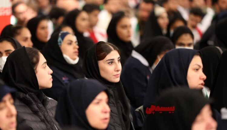 ناهید کیانی در دیدار امروز ورزشکاران با رهبر انقلاب