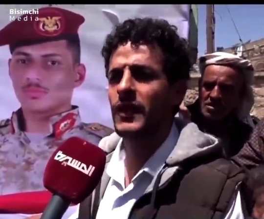 رزمنده یمنی: کاخ سفید را به کاخ سیاه تبدیل میکنیم