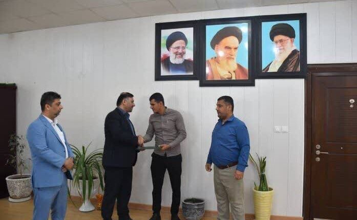 تجلیل از ماهیگیر بوشهری که به ناو آمریکایی در خلیج‌فارس هشدار داد
