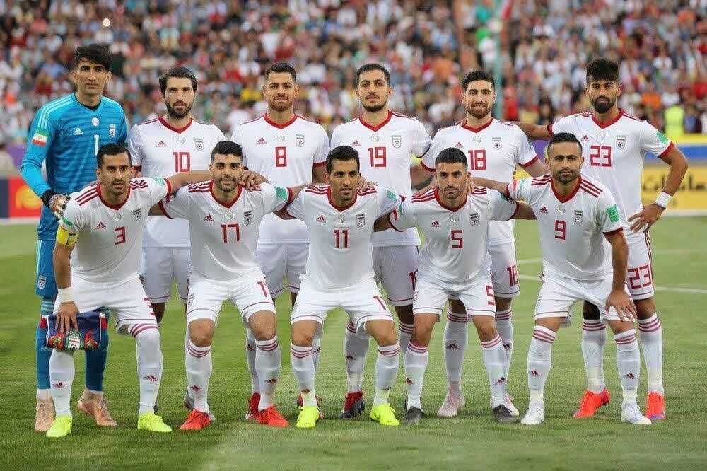 افتتاح اولین زمین چمن هیبرید ایران با بازی تیم ملی فوتبال