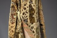 لباس ایرانی ملکه سوئد، (متوفی 1689) دوخته شده در دوران شاه عباس صفوی