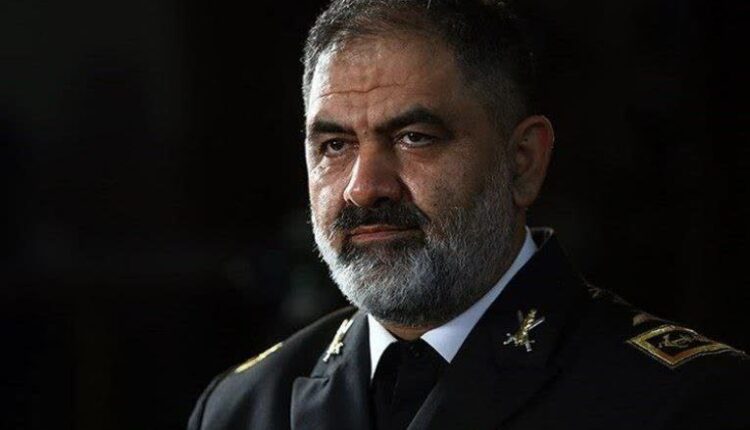 فرمانده نیرو دریایی ارتش:آمریکا در حال افول است