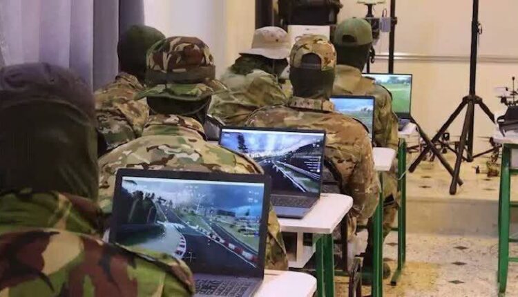 آموزش کاربری کواد FPV  توسط مستشاران اوکراینی به مسلحین سوری