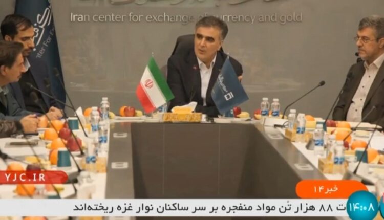 نرخ دلار بازار ایران را یک سایت آمریکایی تعیین می‌کند