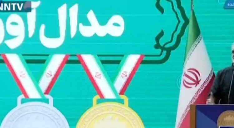 پزشکیان: با آدم‌های بی‌سواد نمی‌توانیم به جایی برسیم