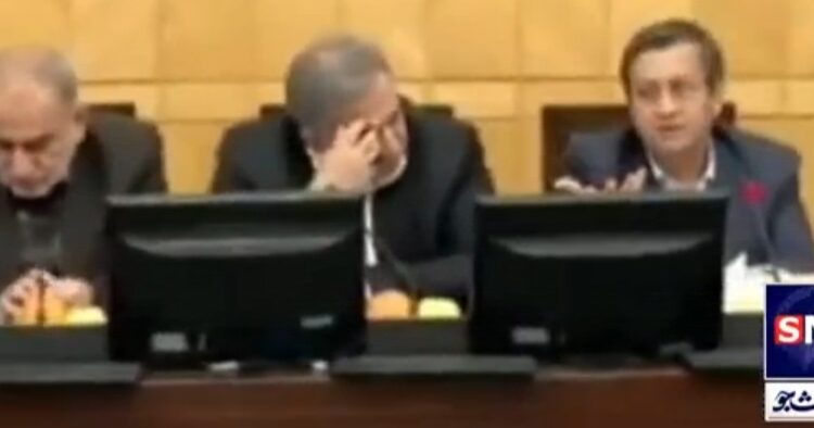 همتی:بانک‌ها برای کنترل نقدینگی و تورم وام نمی‌دهند