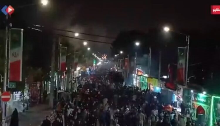 امشب قلب‌های مشتاق به سوی سردار می‌روند
