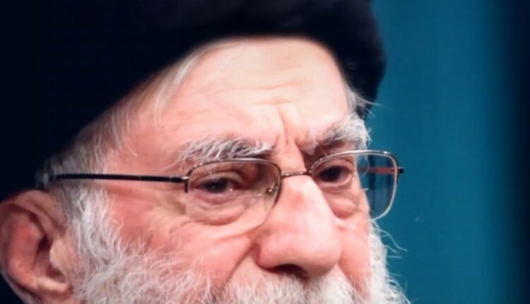 رهبر انقلاب:ما هم اگر همان ایمان را، داشته باشیم، میشویم سلیمانی