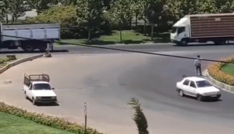 رفتار انسان‌دوستانه شهروند شیرازی