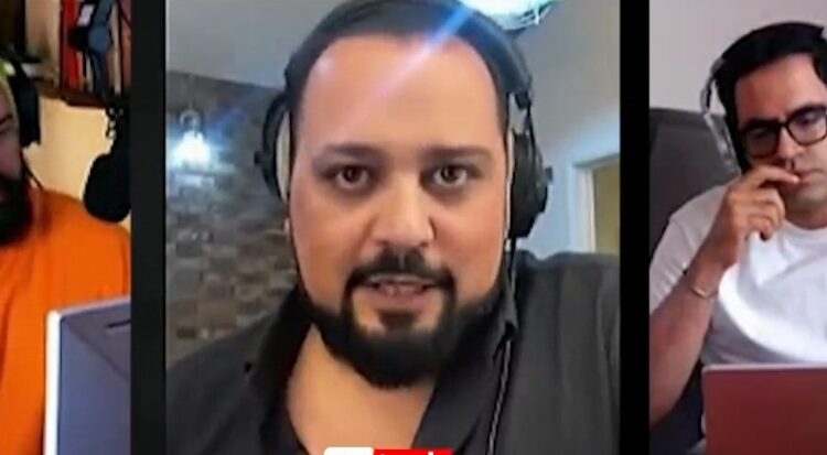 مجری شبکه من‌و‌تو: من جواد خیابانی را به مزدک میرزایی ترجیح می‌دهم