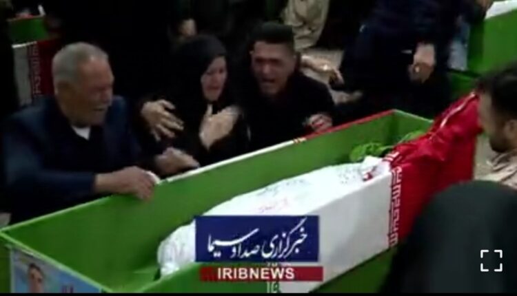 وداع با پیکر ۹ شهید مرزبان تازه تفحص شده در پاکستان