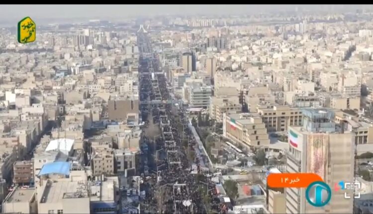 تصاویر هوایی از حضور تهرانی‌ها در جشن ۴۶ سالگی انقلاب