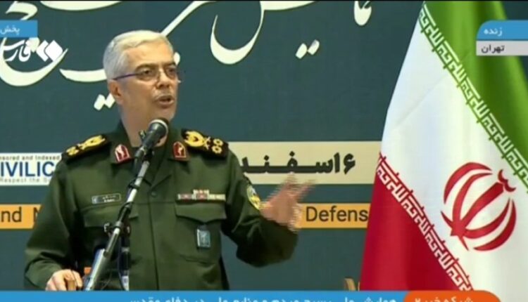 سرلشکر باقری: الگوی نجات کشور مراجعه به مردم است