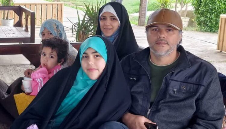 تشییع پیکر دانشمند هسته‌ای کشورمان شهید سید مصطفی ساداتی