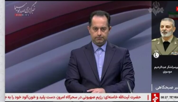 فرمانده کل ارتش: خون شهیدان بر زمین نخواهد ماند
