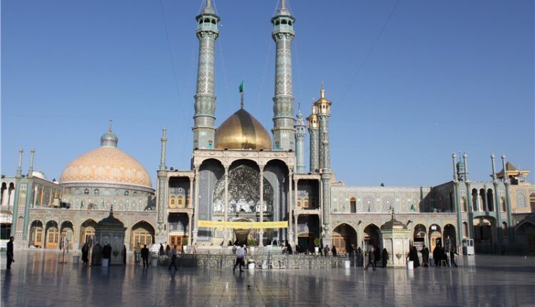 شفای معجزه‌آسای یک دختر در حرم حضرت معصومه (س)