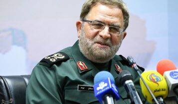 سرلشکر ایزدی: در جنگ اخیر بیش از ۲۰۰ هواگرد دشمن ساقط شد