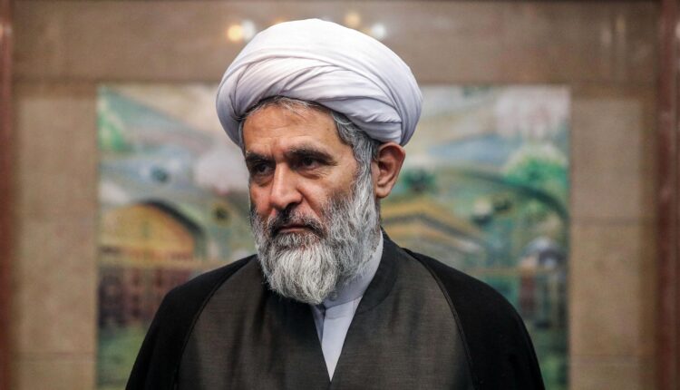رئیس سازمان بسیج: انسجام مردم بازدارندگی بیشتری از موشک دارد