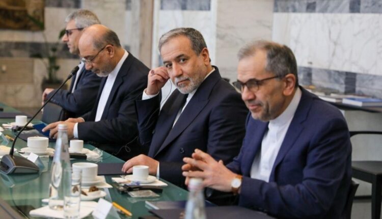آجرلو: ایران پیشنهاد اولیه آمریکا را اصلاح و شروط خود را به آن اضافه کرده است
