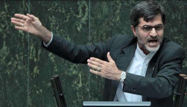 ۳ سؤال کوچک‌زاده از همتی درباره فروش ۱۰ هزار دلار با کارت ملی